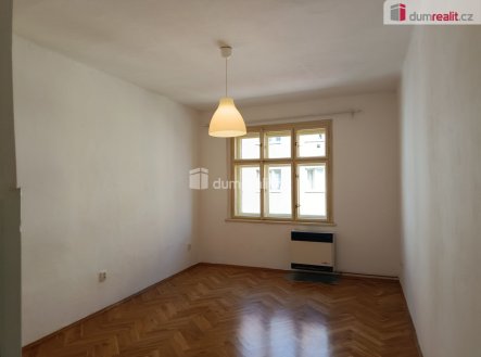 Pronájem bytu, 2+kk, 58 m²