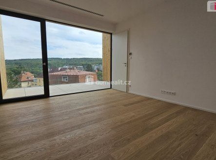 Pronájem bytu, 4+kk, 120 m²