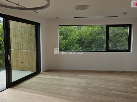 Pronájem bytu, 4+kk, 120 m²