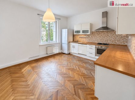 Pronájem bytu, 3+1, 100 m²