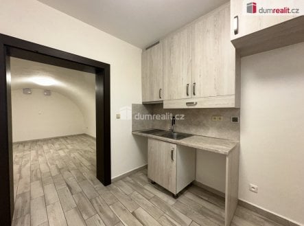 Pronájem bytu, 1+1, 30 m²