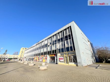 Pronájem obchodní prostory, 216 m²