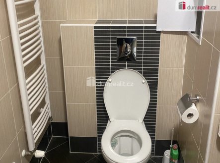 8 | Pronájem bytu, 1+kk, 35 m²
