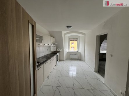 3 | Prodej - dům/vila, 249 m²