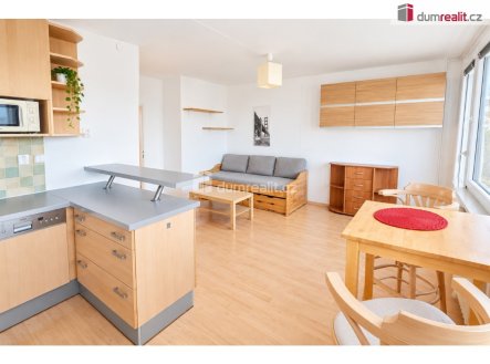 4 | Pronájem bytu, 3+kk, 55 m²