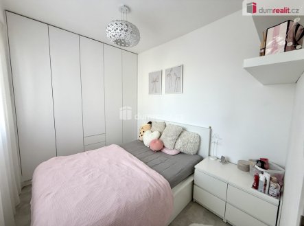 Pronájem bytu, 2+kk, 38 m²
