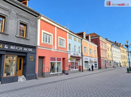 Pronájem komerčního objektu, jiný, 70 m²