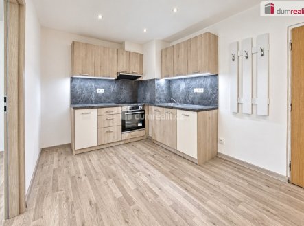 Pronájem obchodní prostory, 37 m²