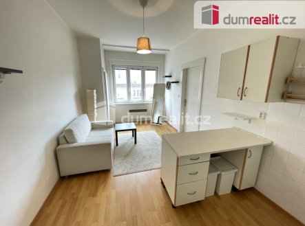 Pronájem bytu, 2+kk, 42 m²