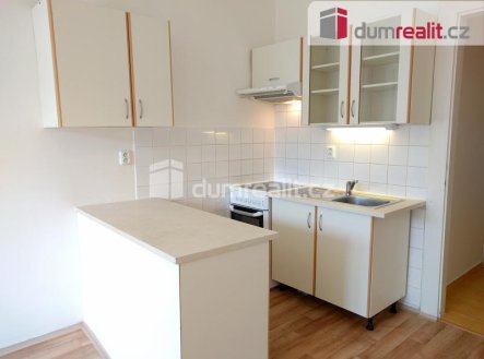 Pronájem bytu, 2+kk, 42 m²