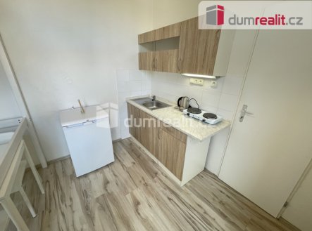 Pronájem bytu, 1+kk, 25 m²