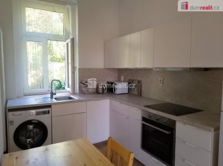 Pronájem bytu, 1+1, 39 m²