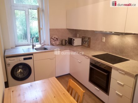 Pronájem bytu, 1+1, 39 m²