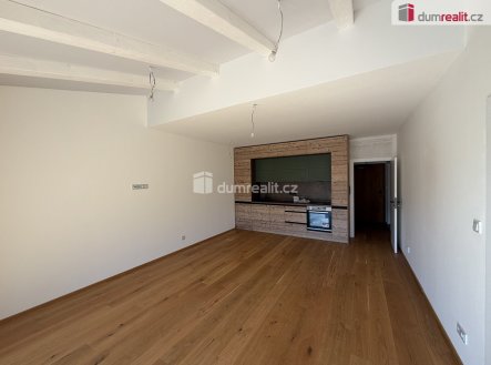 Prodej bytu, 2+kk, 75 m²