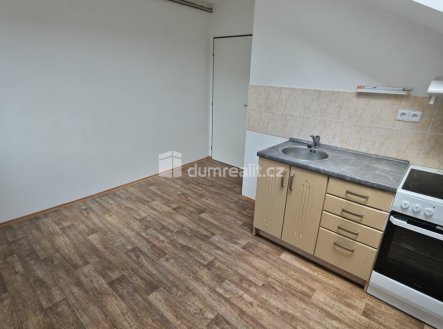Pronájem bytu, 1+1, 33 m²