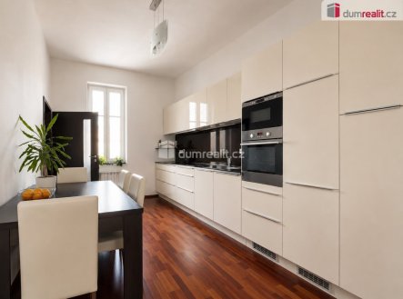Pronájem bytu, 2+1, 65 m²