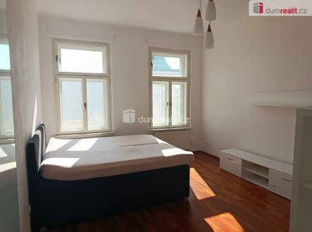 Pronájem bytu, 2+1, 65 m²
