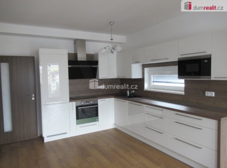 Pronájem bytu, 2+kk, 57 m²