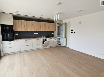 Pronájem bytu, 2+kk, 72 m²