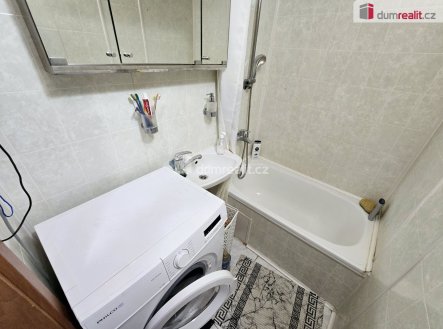 Pronájem bytu, 2+kk, 43 m²