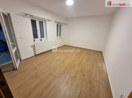 Pronájem bytu, 2+kk, 39 m²