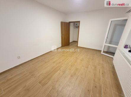 Pronájem bytu, 2+kk, 39 m²