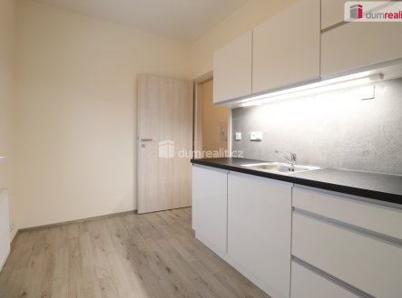 Pronájem bytu, 2+kk, 39 m²