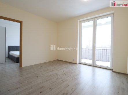 Pronájem bytu, 2+kk, 39 m²