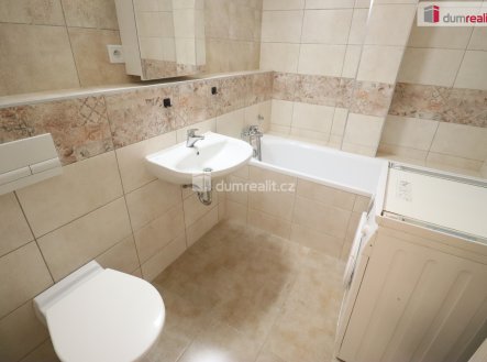 Pronájem bytu, 2+kk, 39 m²