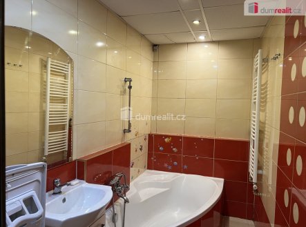 Prodej domu/vily, 261 m²