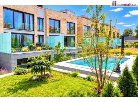 Prodej domu/vily, 280 m²