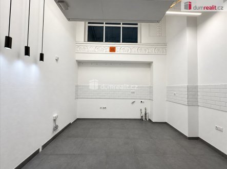 Pronájem obchodní prostory, 14 m²