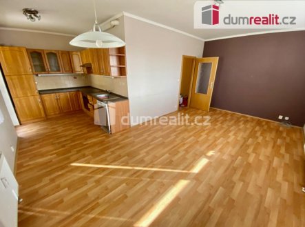 Pronájem bytu, 3+kk, 79 m²