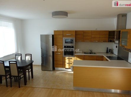Pronájem bytu, 2+kk, 68 m²