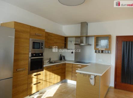 Pronájem bytu, 2+kk, 68 m²