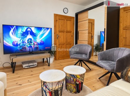 Pronájem bytu, 3+1, 120 m²