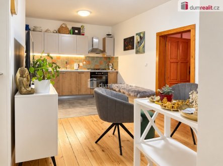 Pronájem bytu, 3+1, 120 m²