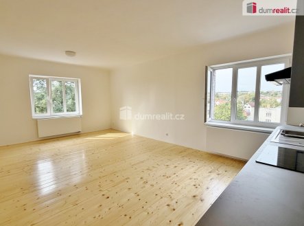 Pronájem bytu, 2+kk, 70 m²