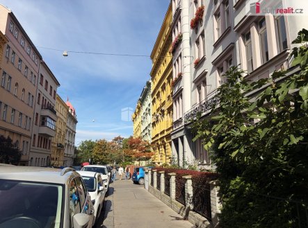 Pronájem bytu, 2+kk, 84 m²