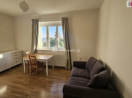 Pronájem bytu, 2+kk, 37 m²