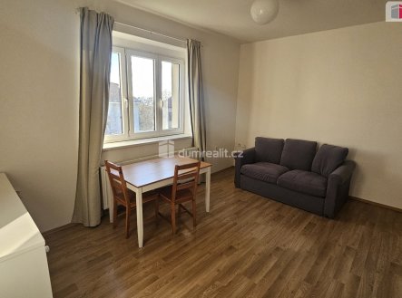 Pronájem bytu, 2+kk, 37 m²