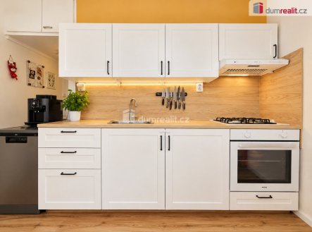 Pronájem bytu, 2+1, 51 m²