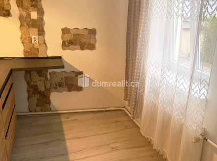 Pronájem bytu, 2+1, 75 m²
