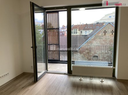 Pronájem bytu, 2+kk, 64 m²