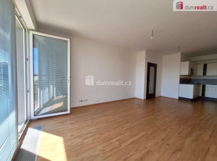 Pronájem bytu, 2+kk, 63 m²