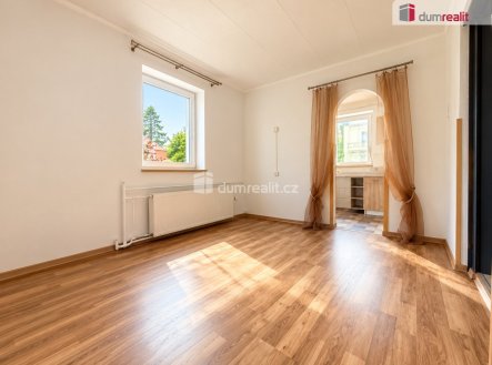 Pronájem bytu, 2+1, 60 m²