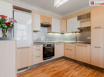 Prodej bytu, 3+kk, 75 m²
