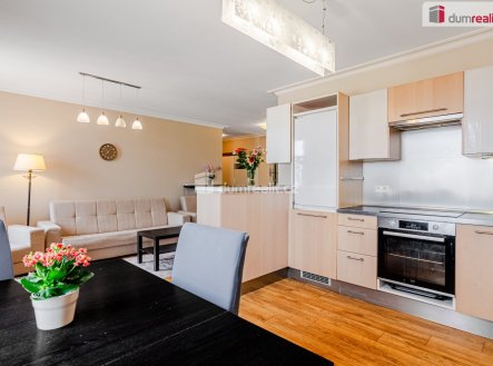 Prodej bytu, 3+kk, 75 m²