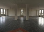 Pronájem kanceláře, 318 m²