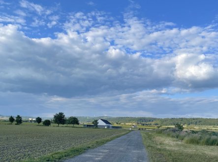 Prodej pozemku pro bydlení, 1 607 m²